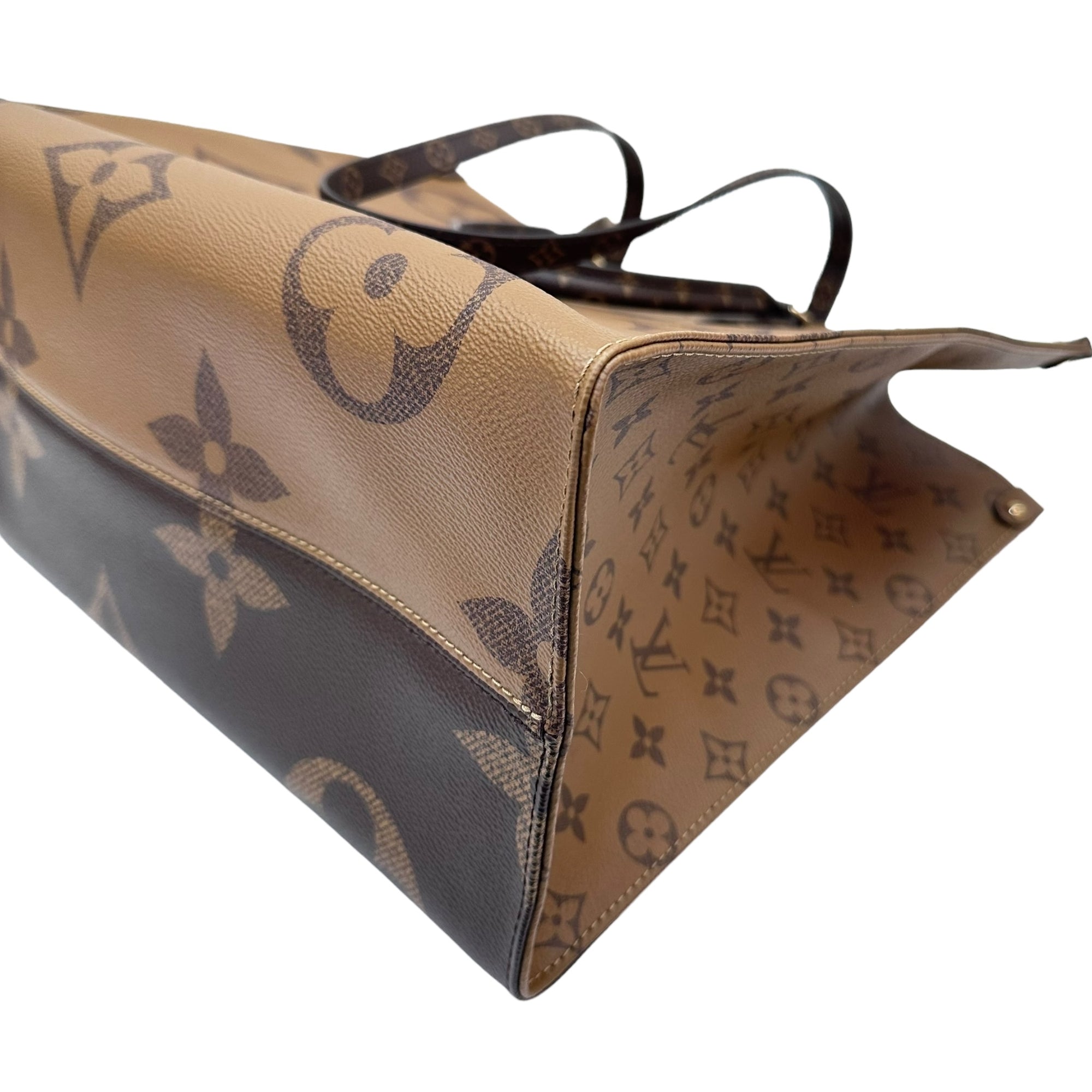 Louis Vuitton Monogram Reverse Giant OnTheGo GM Tote Bag