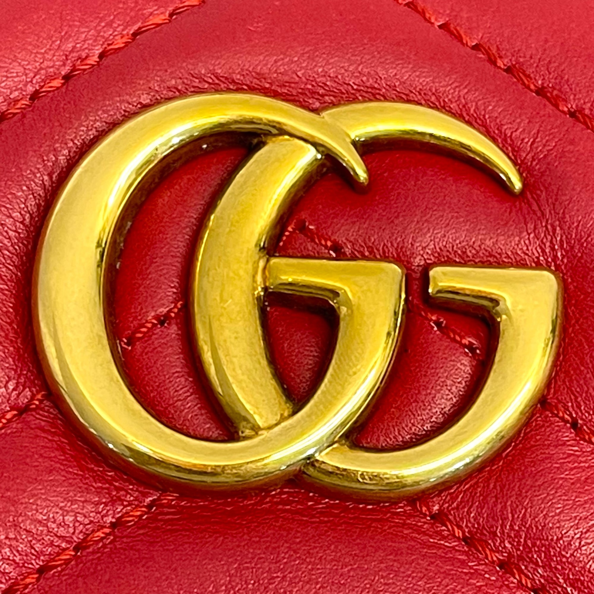 Gucci GG Marmont Shoulder Bag Matelasse Leather